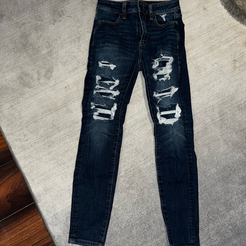 American eagle ripped jeans